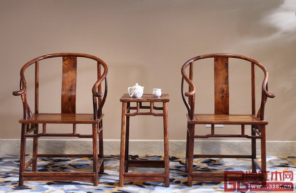中信紅木《海南黃花梨圈椅》 中信紅木《海南黃花梨圈椅》
