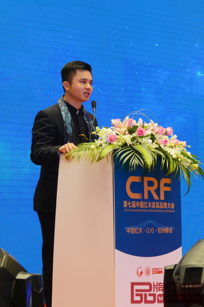 全聯(lián)藝術(shù)紅木家具專業(yè)委員會執(zhí)行會長、弘木傳媒CEO林偉華