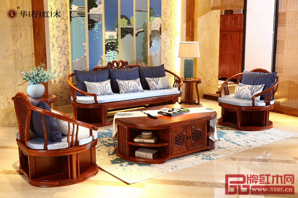 華行紅木《巴花·云窗觀景沙發(fā)》榮獲“首屆消費(fèi)者喜愛的經(jīng)典中式紅木家具金獎(jiǎng)”
