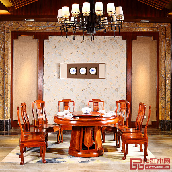 華行紅木緬甸花梨《明韻圓臺(tái)》色澤亮麗、高貴大氣