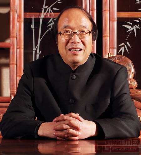 東陽(yáng)卓木王紅木董事長(zhǎng)杜承三 東陽(yáng)卓木王紅木董事長(zhǎng)杜承三