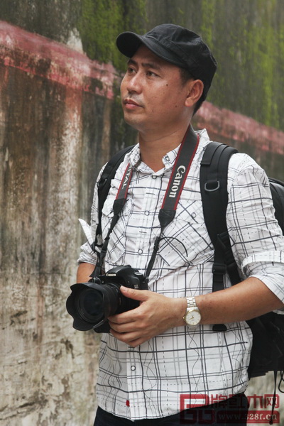 中山市紅古軒廠長(zhǎng)李仲良 中山市紅古軒廠長(zhǎng)李仲良