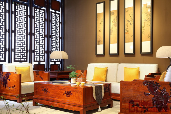 戴為紅木注重與客戶互動，通過產(chǎn)品讓客戶切身感受中華傳統(tǒng)文化的博大精深