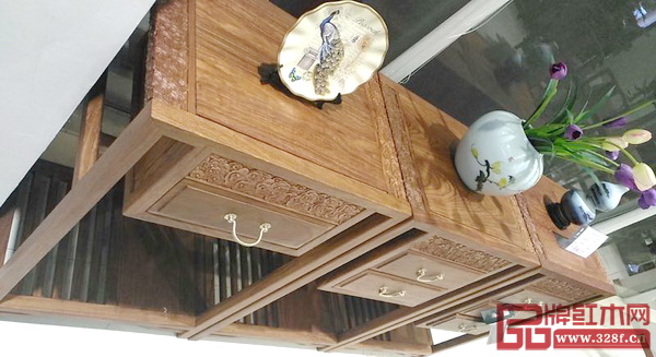 畫梁新中式紅木家具系列產(chǎn)品