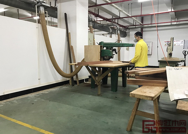 “大掃除”之后的區(qū)氏臻品工廠干凈整潔