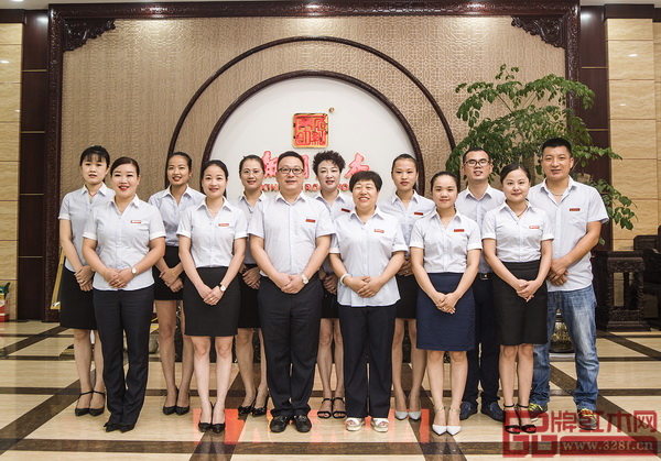 新明紅木營銷團(tuán)隊 新明紅木營銷團(tuán)隊