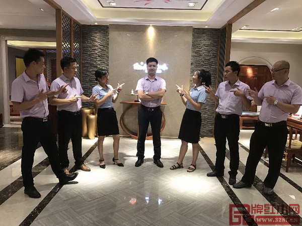 雙洋紅木精英銷售團(tuán)隊 雙洋紅木精英銷售團(tuán)隊