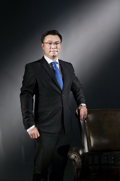 2.陳淦凡（東莞國(guó)壽紅木副董事長(zhǎng)）