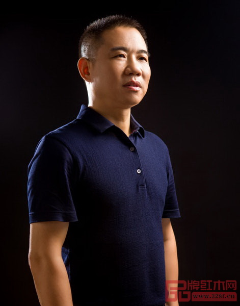 周仲堅(jiān)（上海老周家居董事長）