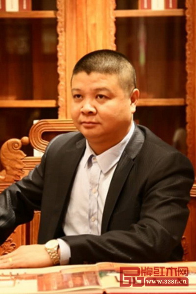 胡遠(yuǎn)琴（中山雍博堂市場(chǎng)總監(jiān)）