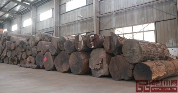 新明紅木原材料倉庫 新明紅木原材料倉庫