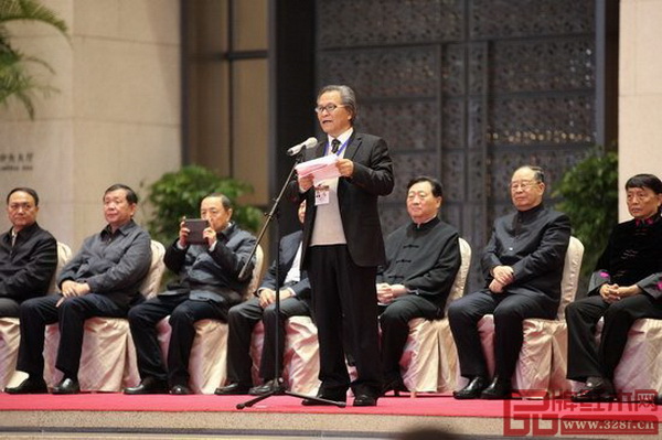 陸光正在大展開幕式上致辭 陸光正在大展開幕式上致辭