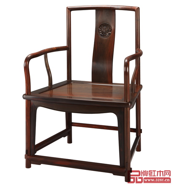 中國(guó)傳統(tǒng)工藝大師李?lèi)?ài)金作品《扇形南官帽椅》