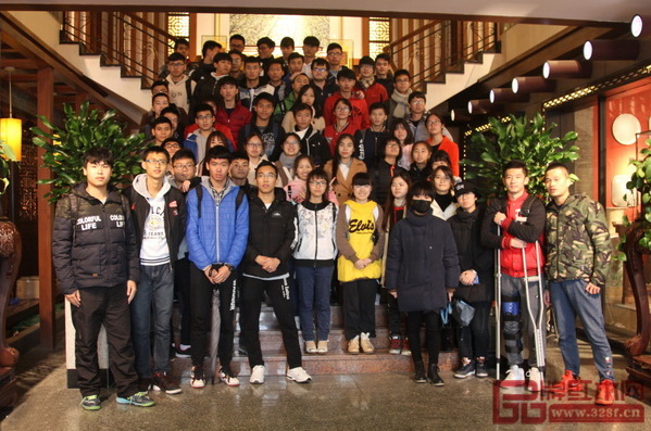  華南農業(yè)大學學子前往紅古軒參觀學習