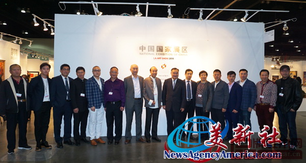 “中國藝術(shù)紅木軍團(tuán)”亮相美國洛杉磯國際藝博會中國國家展 “中國藝術(shù)紅木軍團(tuán)”亮相美國洛杉磯國際藝博會中國國家展