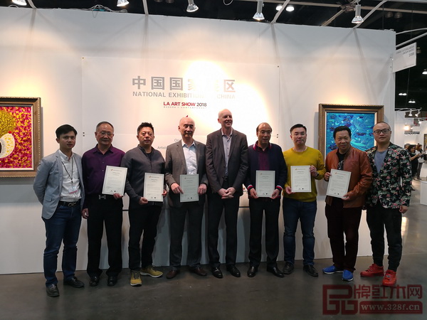 兩度受邀參加美國洛杉磯國際藝博會中國國家展的6家紅木家具品牌都是紅木品牌峰會“紅品獎”獲獎品牌 兩度受邀參加美國洛杉磯國際藝博會中國國家展的6家紅木家具品牌都是紅木品牌峰會“紅品獎”獲獎品牌