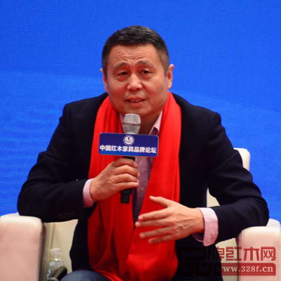 全聯(lián)藝術(shù)紅木家具專業(yè)委員會(huì)專家顧問(wèn)、明清家具研究學(xué)者張輝 全聯(lián)民間文物藝術(shù)品商會(huì)藝術(shù)紅木家具專業(yè)委員會(huì)專家顧問(wèn)、明清家具研究學(xué)者張輝 全聯(lián)藝術(shù)紅木家具專業(yè)委員會(huì)專家顧問(wèn)、明清家具研究學(xué)者張輝 全聯(lián)民間文物藝術(shù)品商會(huì)藝術(shù)紅木家具專業(yè)委員會(huì)專家顧問(wèn)、明清家具研究學(xué)者張輝