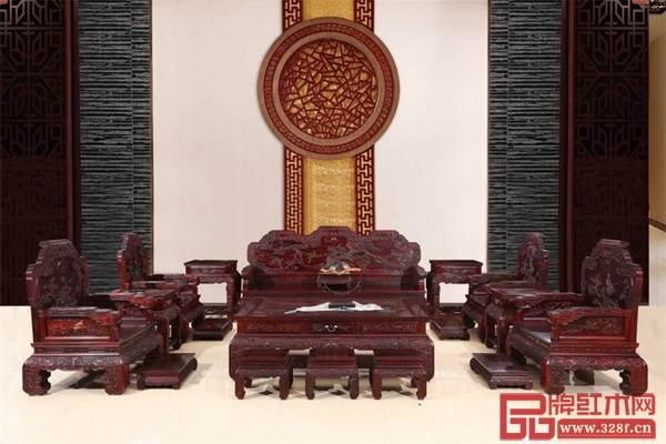 廣工坊紅木家具作品——《松鶴延年沙發(fā)》 廣工坊紅木家具作品——《松鶴延年沙發(fā)》