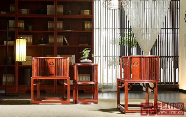 東莞國壽紅木新明式風(fēng)格代表作《國壽椅》 東莞國壽紅木新明式風(fēng)格代表作《國壽椅》