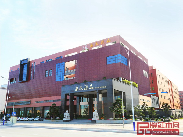 中山區(qū)氏臻品明清家具藝術(shù)館(區(qū)氏臻品供圖) 中山區(qū)氏臻品明清家具藝術(shù)館(區(qū)氏臻品供圖)