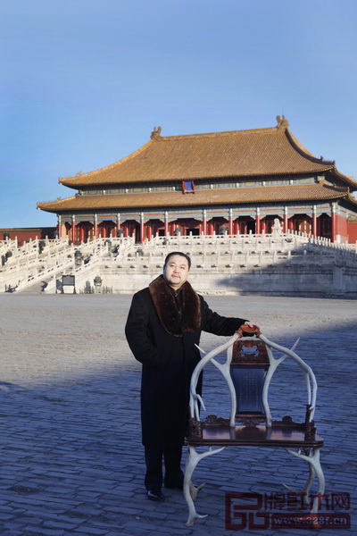 太和木作創(chuàng)始人關(guān)毅參與故宮文物家具修復(fù)十年,成果顯著 太和木作創(chuàng)始人關(guān)毅參與故宮文物家具修復(fù)十年,成果顯著