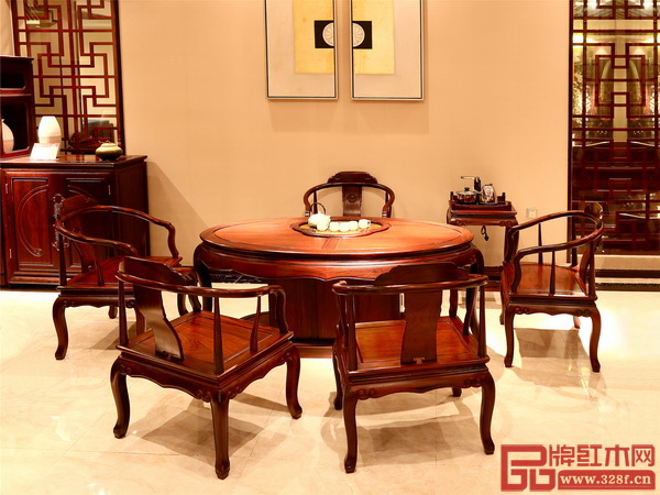 不斷保持產(chǎn)品創(chuàng)新，是因?yàn)轫樚┸幰ψ龅奖让栏?，比精更?