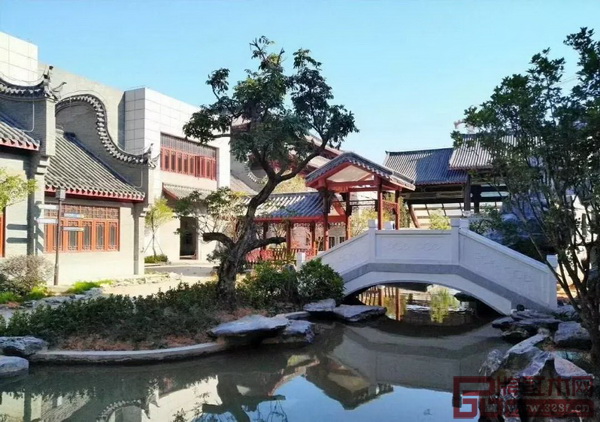 紅博城五星級紅木主題酒店、精品藝術客棧 紅博城五星級紅木主題酒店、精品藝術客棧