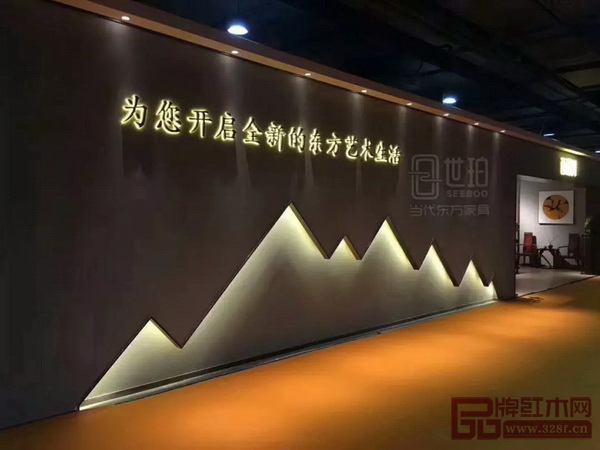 憶古軒在2018中山紅博會(huì)上的展廳外景 憶古軒在2018中山紅博會(huì)上的展廳外景