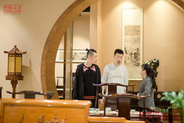 2018中山紅博會(huì)期間區(qū)氏臻品紅博城常駐館的現(xiàn)場(chǎng)美圖