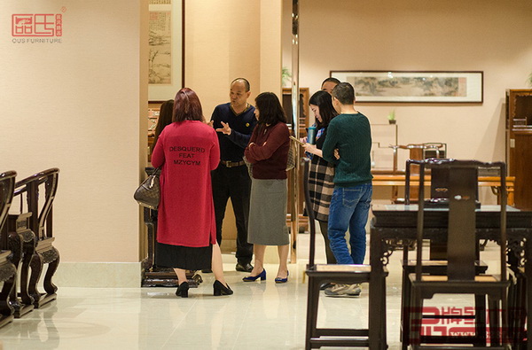 2018中山紅博會(huì)期間區(qū)氏臻品紅博城常駐館的現(xiàn)場(chǎng)美圖