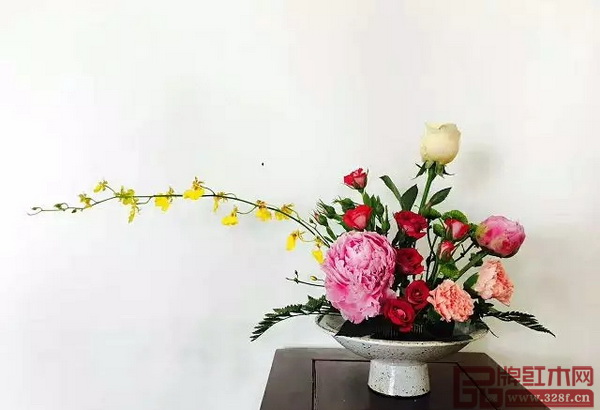 永華紅木 “匠藝傳承 品味藝術(shù)”魯班鎖拼裝大賽&中式插花DIY活動(dòng) 永華紅木 “匠藝傳承 品味藝術(shù)”魯班鎖拼裝大賽&中式插花DIY活動(dòng)