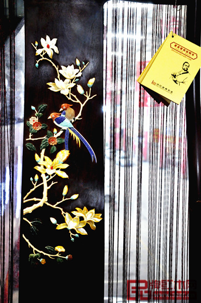 波記家具上精致的百寶鑲嵌 波記家具上精致的百寶鑲嵌