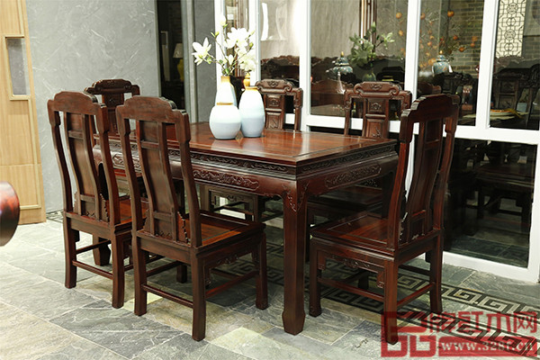 沁園居新展廳內(nèi)景