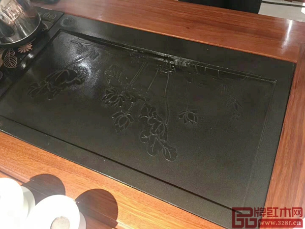 水雨軒功夫茶臺茶盤清洗完畢 水雨軒功夫茶臺茶盤清洗完畢