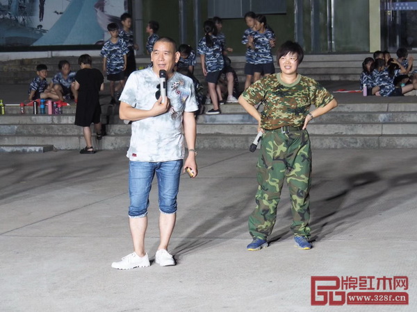 華廈·大不同董事長陳田華發(fā)表講話 華廈·大不同董事長陳田華發(fā)表講話