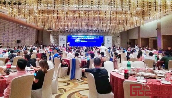 2018“匠心中式”紅木家具精品評選頒獎典禮 2018“匠心中式”紅木家具精品評選頒獎典禮