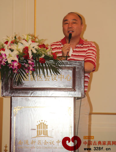 航管紅木家具有限公司董事長 黃俊豪