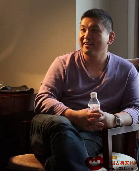 新藏家劉傳俊生活照