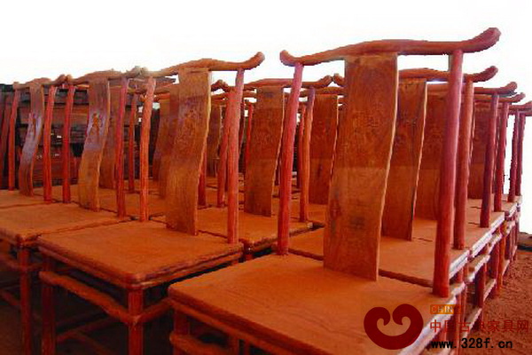 大紅酸枝加工的椅子