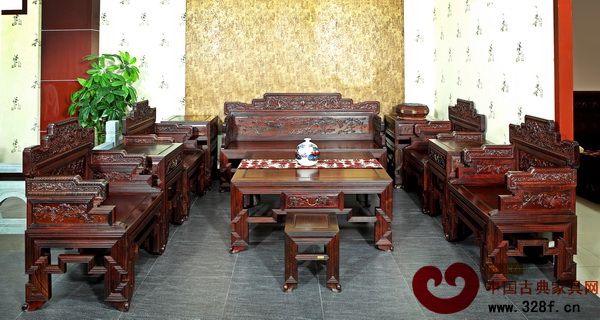 中信紅木:雕龍大寶座