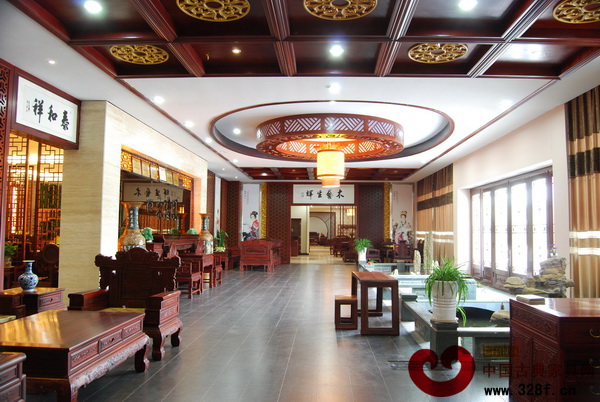 東清閣展廳一角