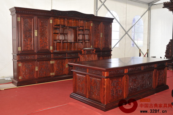 東陽市華龍工藝品有限公司——文人雅士書房系列