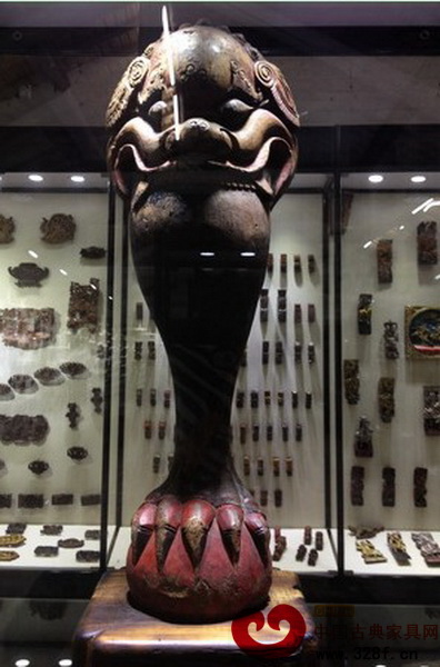 源泉徽文化博物館內(nèi)展出的精品徽州木雕