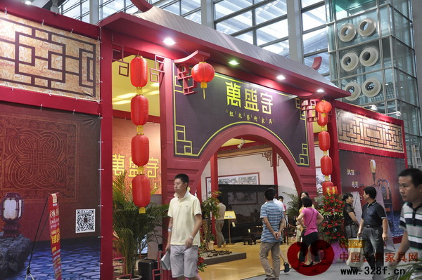 萬(wàn)盛宇紅木位于深圳紅木展獨(dú)具特色的展廳