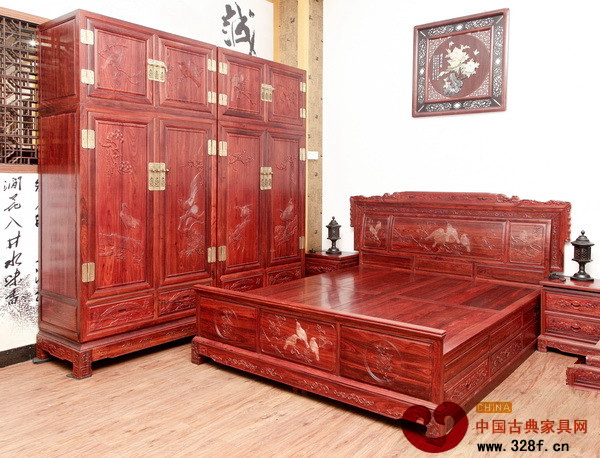 木緣紅木——花鳥頂箱柜和花鳥大床(小葉紅檀)