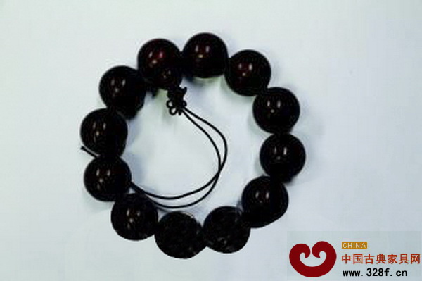 煙臺藏家的小葉紫檀手鏈