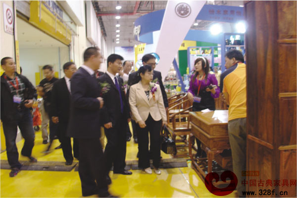 2014第15屆紅木古典家具展3月底在青島開幕