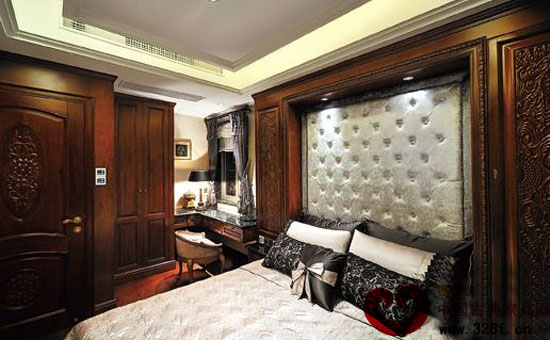 中式臥房:博古通今 錦心繪雅臥