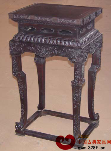 仿鼎型通體雕花高束腰帶托泥長方幾