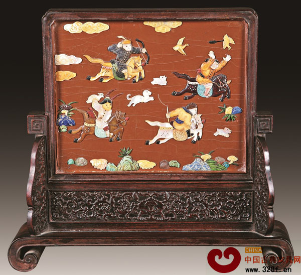 清·紫檀嵌百寶狩獵圖小插屏